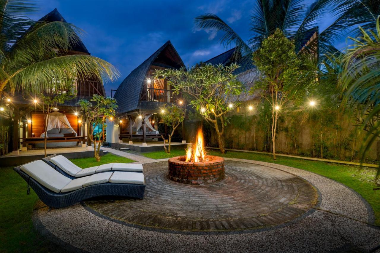 Melasti Beach Bungalows アメッド エクステリア 写真