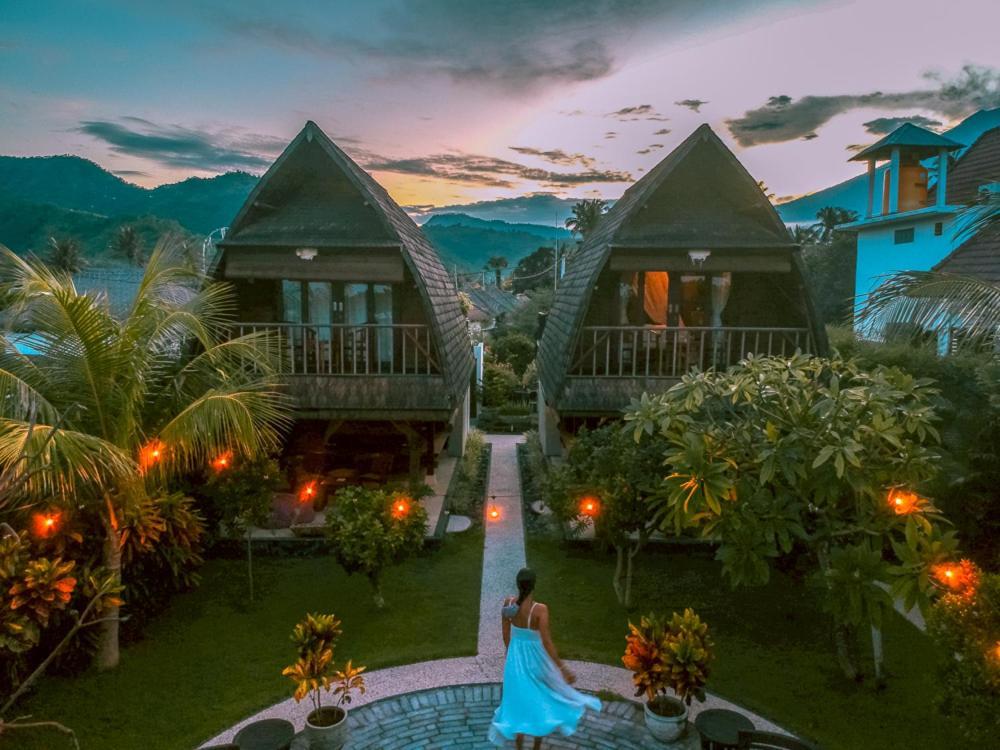 Melasti Beach Bungalows アメッド エクステリア 写真